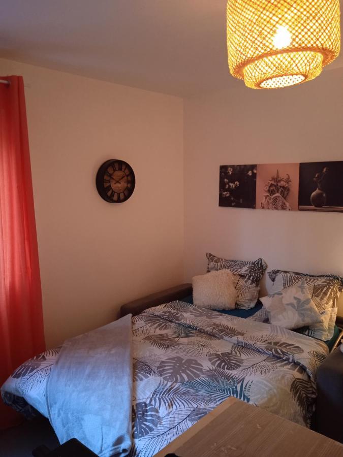 Appartement Cosy Studio hyper centre- Arrivée Autonome à Amiens Extérieur photo